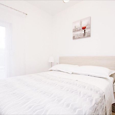 Apartmant Milan Trogir Exterior foto